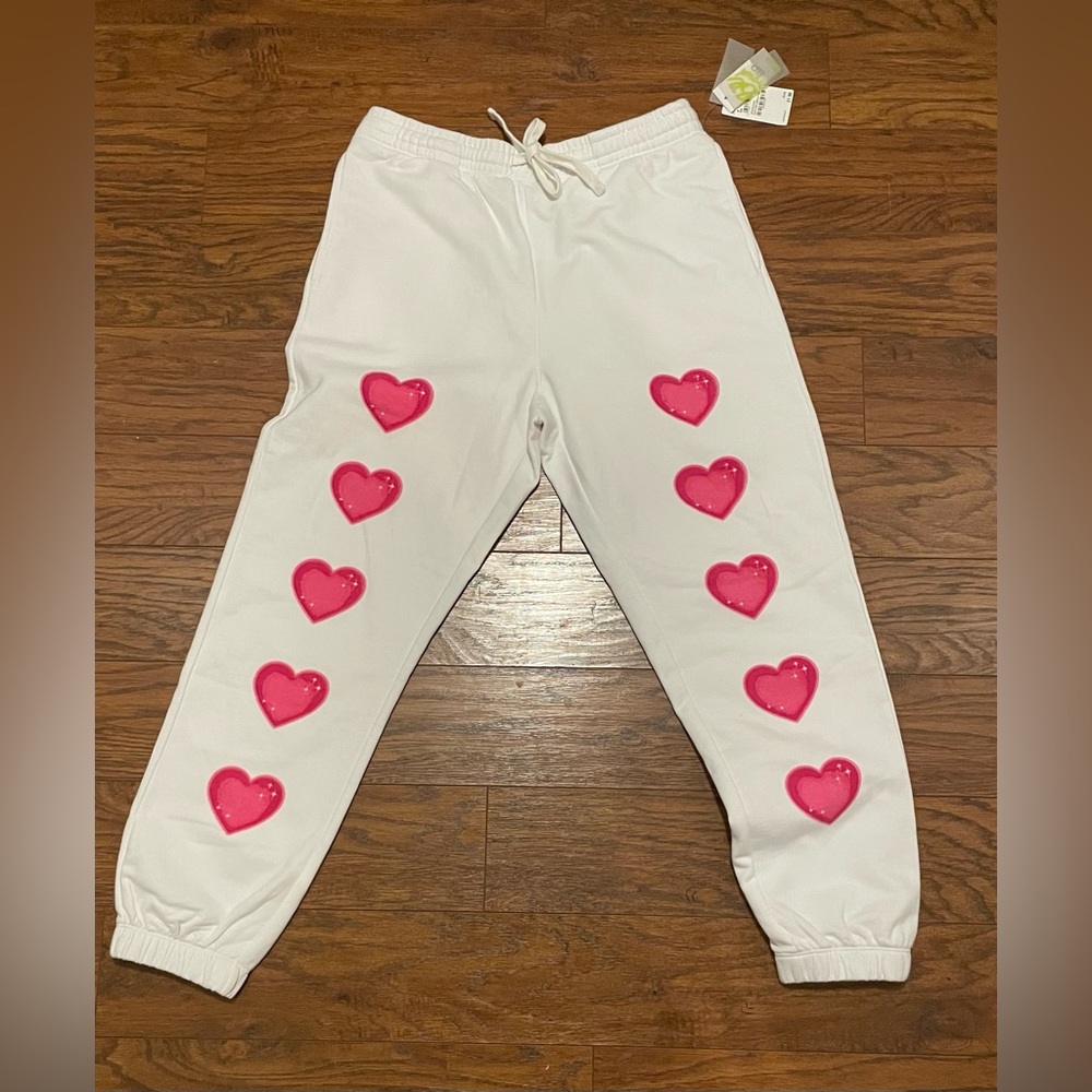 NWT BP. hearts sweatpants
